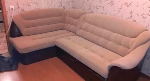 Перетяжка углового дивана. Тетюши